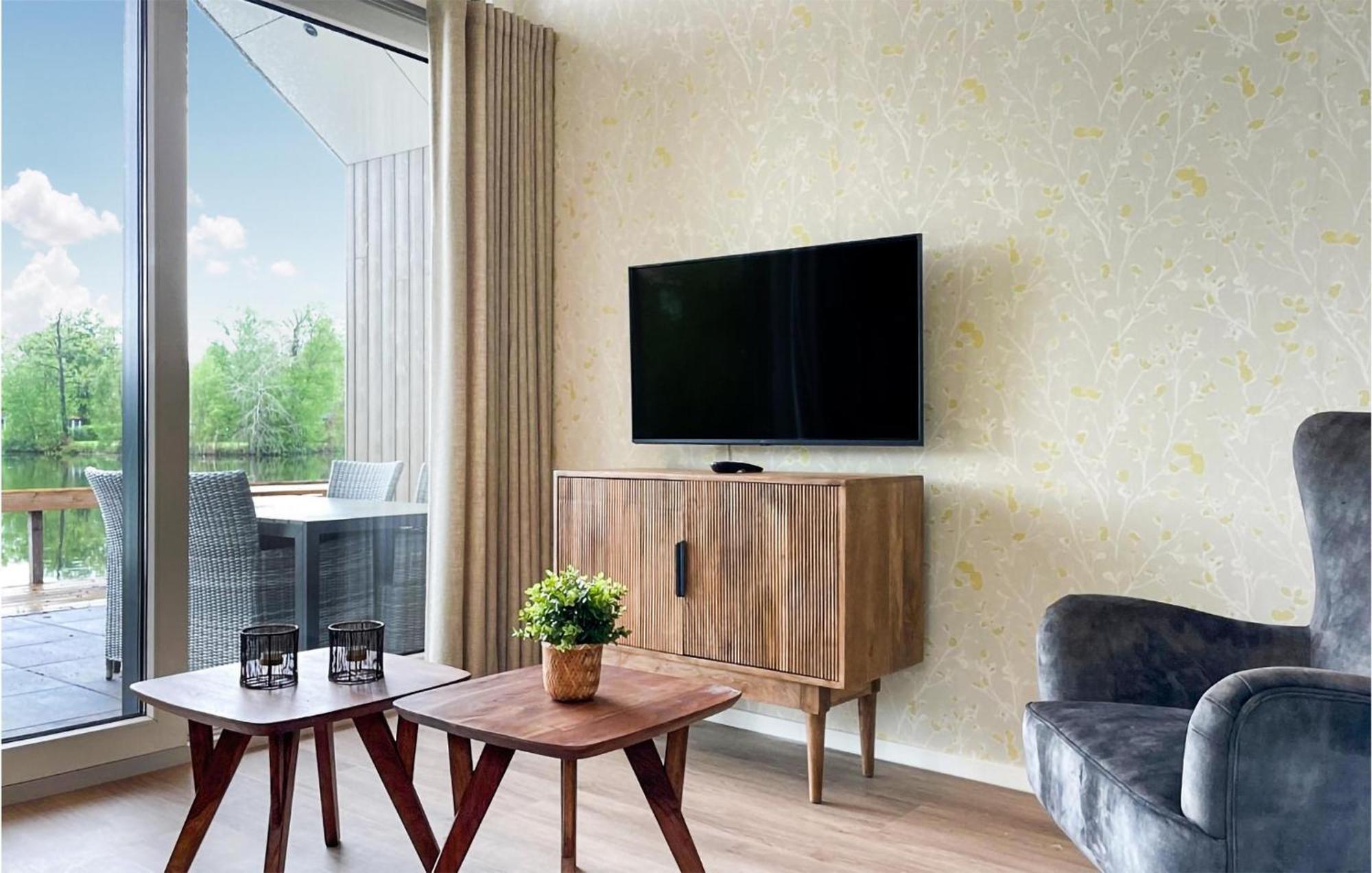 Cozy Home In Oosterwolde With Sauna Εξωτερικό φωτογραφία