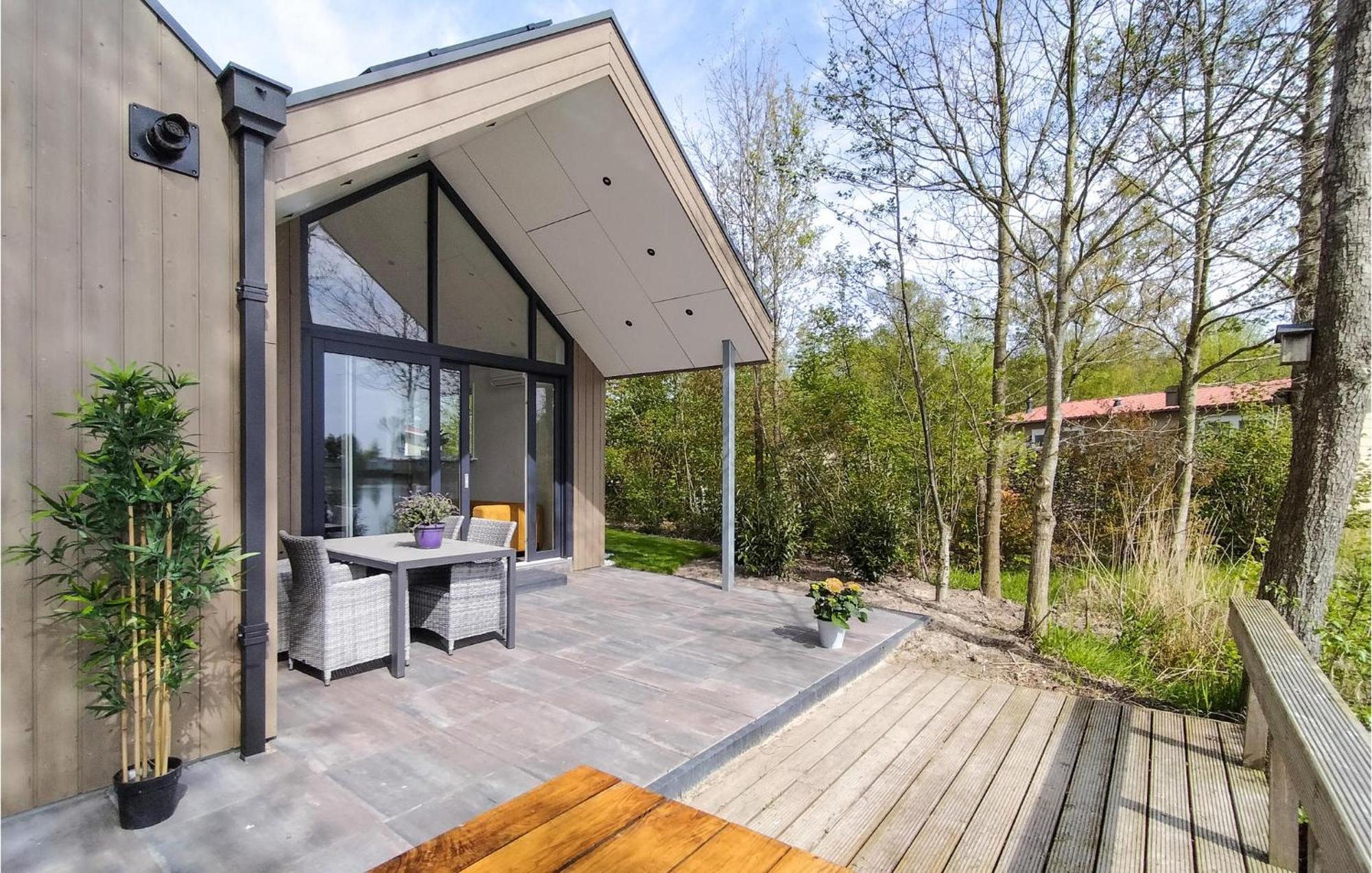 Cozy Home In Oosterwolde With Sauna Εξωτερικό φωτογραφία